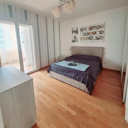 Appartamento Con Terrazzo Rom Exterior foto